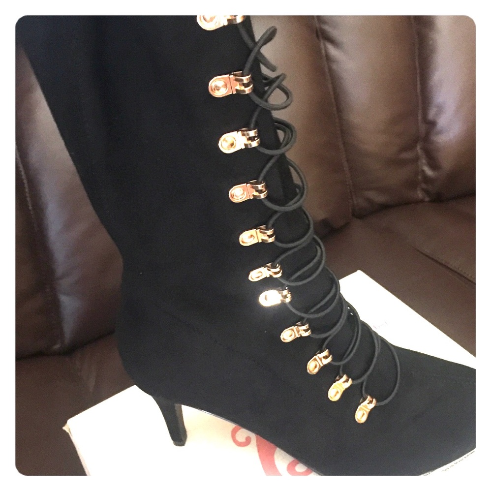 Knee high boots in wide